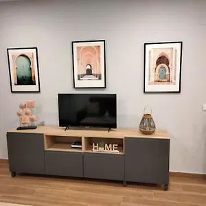  Apartamento Loft Al-nasir Junto Al Casco Historico España
